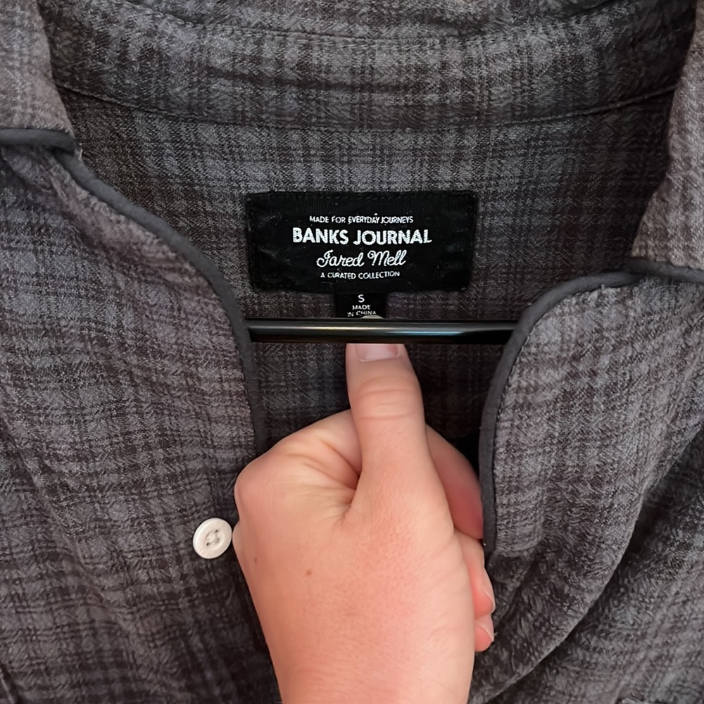 Banks Journal Button Down - Picture 3 of 4